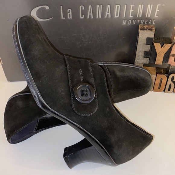 🇨🇦La CANADIENNE Montreal Waterproof ‘Shootie’ Bootie Heels in Black Suede - Picture 2 of 12